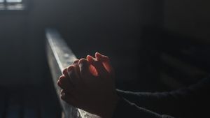Rugăciunea colectivă care te protejează de coronavirus. Ceremonia, condusă de un personaj celebru