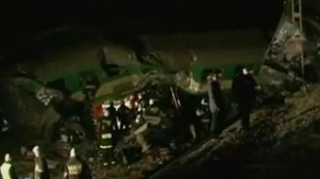 Presedintele Poloniei a decretat doua zile de doliu national dupa accidentul feroviar de sambata
