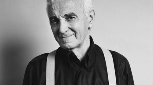 Charles Aznavour a murit în urma unei insuficiențe cardio-respiratorii