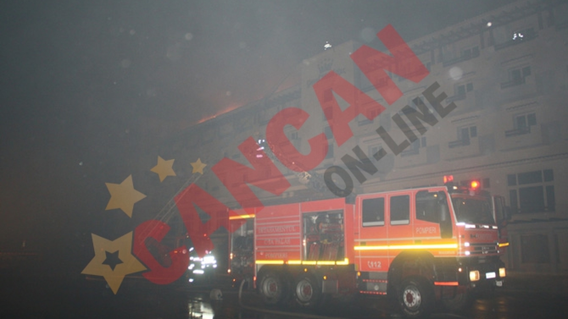 VIDEO A reizbucnit incendiul la hotelul Rex din statiunea Mamaia