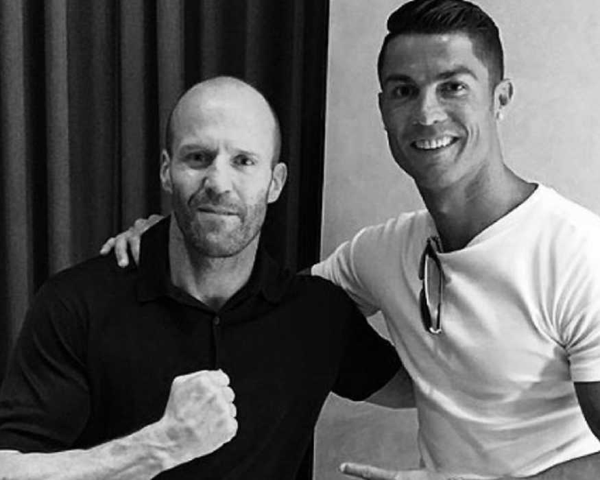 Jason Statham a devenit tătic pentru a doua oară. Partenera actorului a dezvăluit numele fetiței