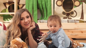 DANA ROGOZ şi-a spart buza! Incidentul are legătură cu fiul său