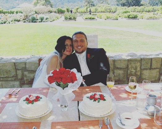 Adriana, fericită lângă soțul ei, George (Foto: Facebook)