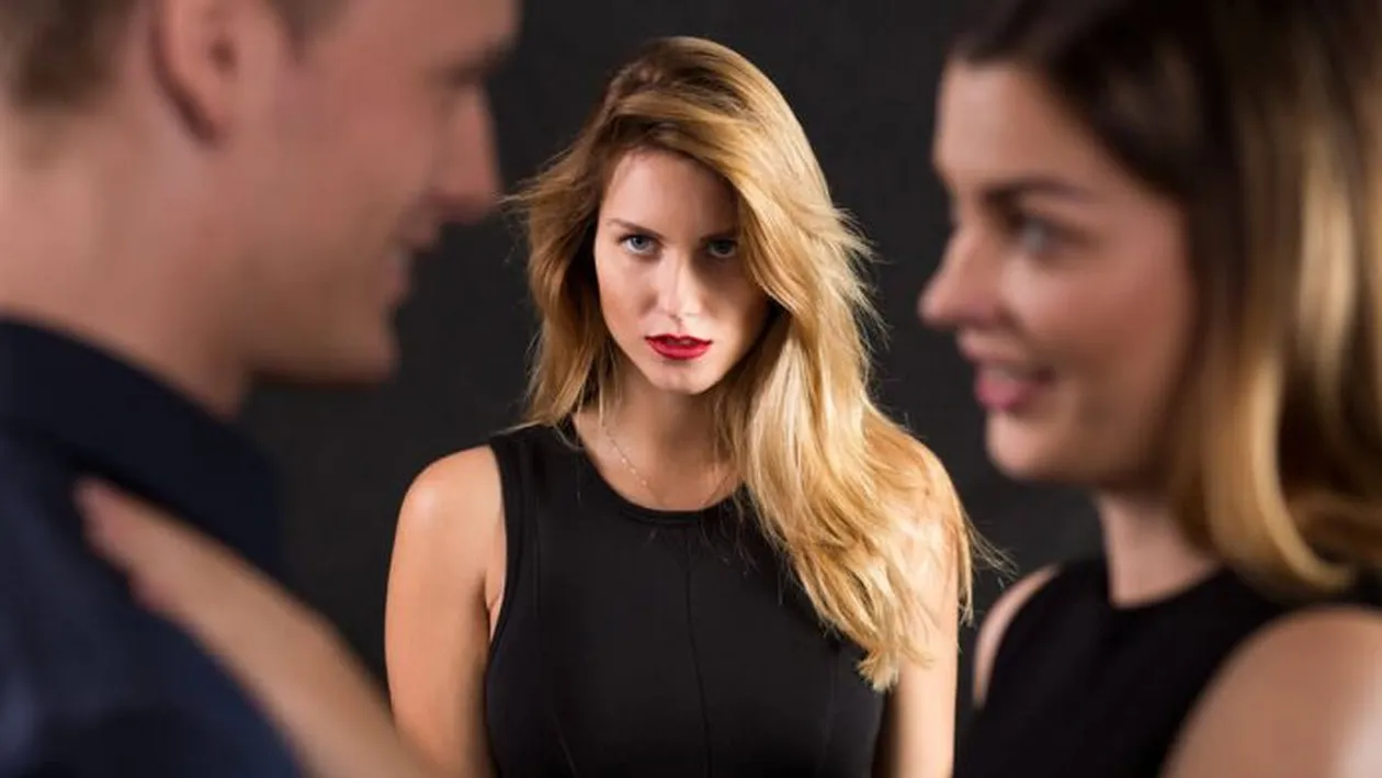 Cine înşală mai mult în România: femeile sau bărbaţii? Vezi ce spune statistica despre infidelitate!