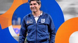 Cum reușește Victor Pițurcă să sfideze timpul: secretele unui corp tonifiat și o viață sănătoasă la aproape 70 de ani - ”Fac 14-15 ore de sport și mănânc...”