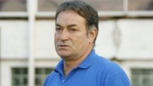 Nimeni nu se aştepta la asta! Ce s-a întâmplat la înmormântarea lui Costică Ştefănescu: "Veghează-ne din cer, Căpitane!"