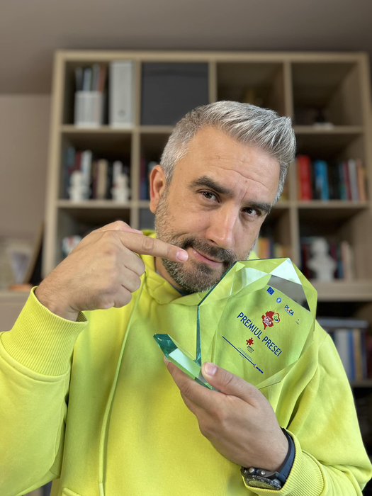 Imagini cu reședința de vară a lui Zoli Toth. Cum arată vila unde locuiește prezentatorul de la „Tempting Fortune Romania”