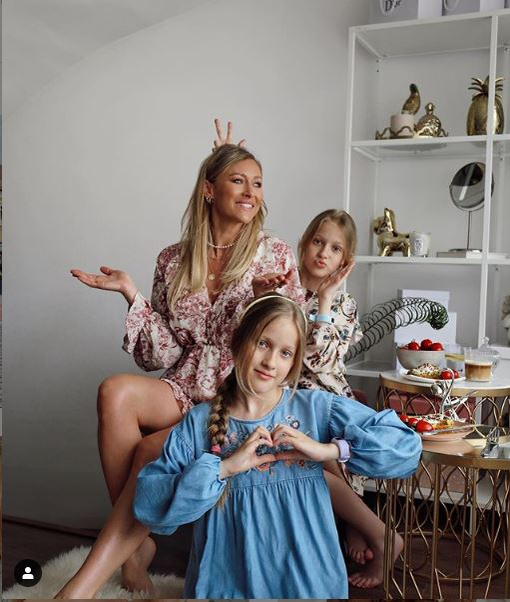 Un nou divorț răsunător în showbizul din România: “De câteva luni nu mai poartă verigheta”