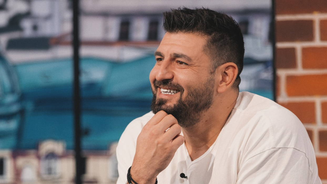 Pro TV și Antena 1, întâlnire de gradul zero, cu Radu Ciucă la mijloc /Foto: Instagram