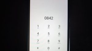 Ce se întâmplă dacă tastezi “0842” pe telefonul mobil. Puțini știu secretul