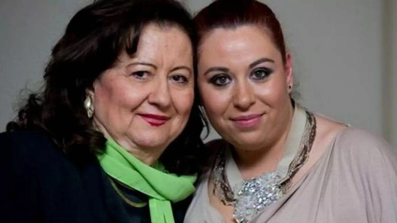 Ce s-a întâmplat atunci când Oana Roman a mers să-și ia ADIO de la mama ei. Abia acum a avut curaj să spună: ”Mi-a fost foarte frică”