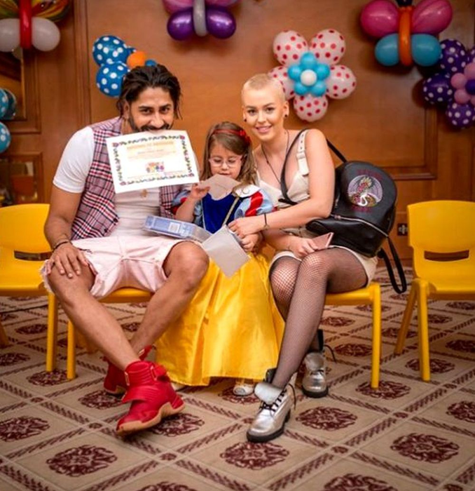 Ultima apriție publică a lui Connect-R cu Misha! Au făcut-o de dragul micuței Maya