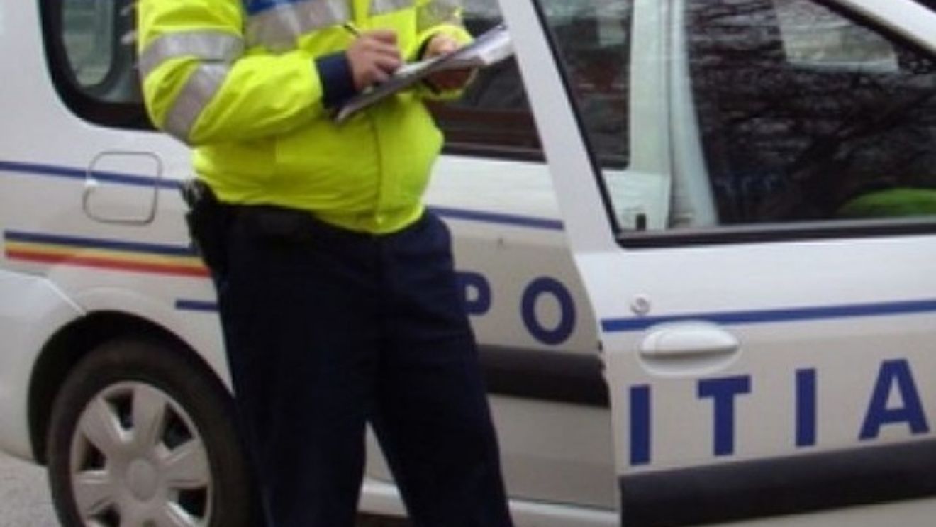 O româncă a fost găsită în comă alcoolică în fața unui bar din Italia. A fost dată afară pentru o aventură în familia bătrânului pe care îl îngrijea