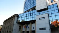 O grefieră de 48 de ani de la Tribunalul Bacău, mama unui copil de 14 ani, a murit după ce s-a infectat cu coronavirus