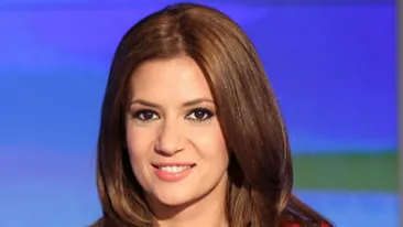 Amalia Enache si-a schimbat culoarea parului! Iti place cum ii sta?