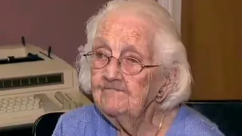 Această americancă, în vârstă de 100 de ani, dezvăluie cele 6 secrete ale longevității. Ce alimente consumă, dar și obiceiul la care a renunțat