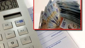 Facturi mai mari pentru românii care locuiesc la bloc. Taxă majorată cu 62%