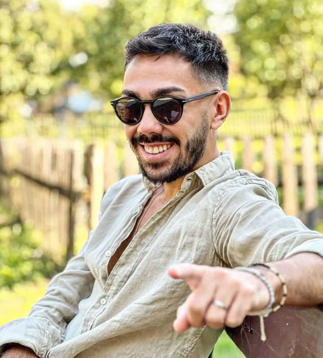 Armin Nicoară nu își poate anula evenimentele. (sursă - instagram.com/arminnicoară)