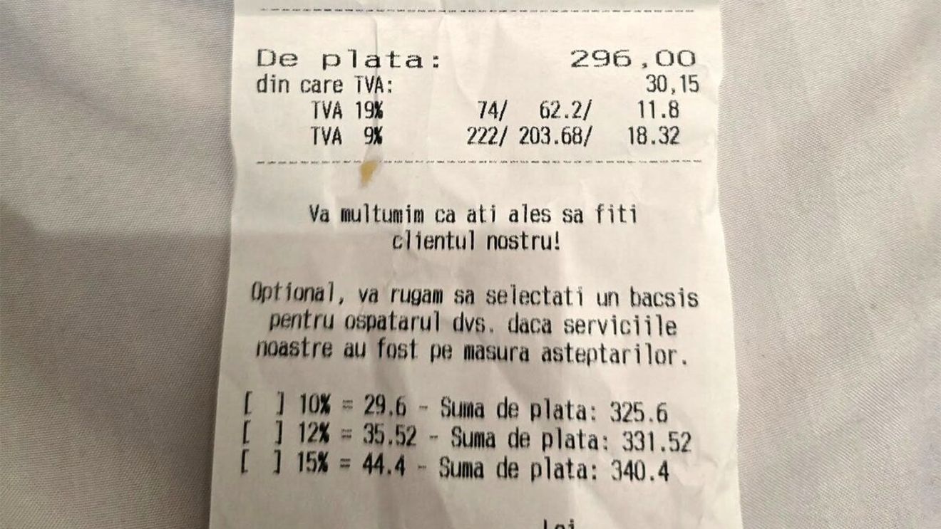 Cât a plătit Andrei din București, pentru o porție de creveți, într-un restaurant din Mamaia