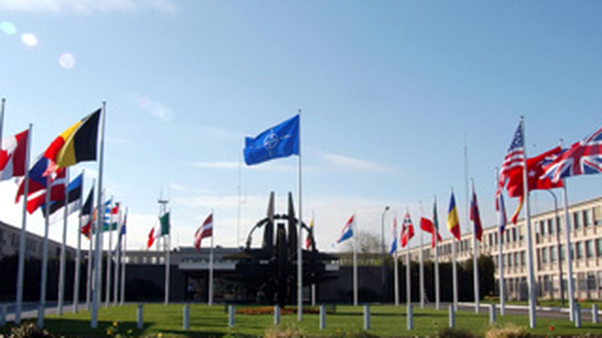 NATO anunta ca l-a ucis pe numarul doi din ierarhia Al-Qaida in Afganistan