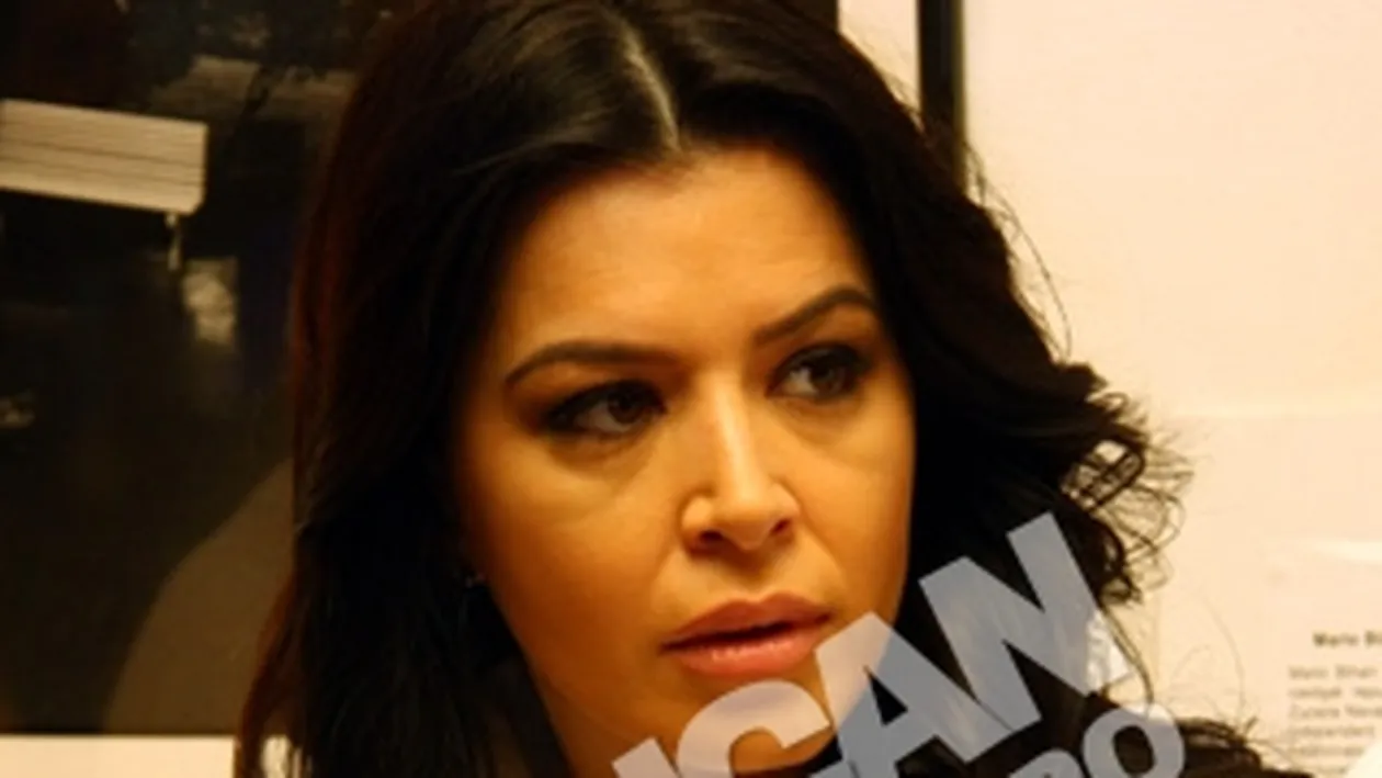 Simona Patruleasa, la un pas de moarte! O moneda i-a ramas blocata in gat!