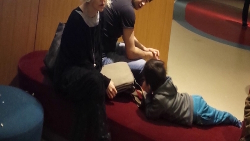 Au deja o fetita, dar parca ar mai vrea si un baietel. Uite cum se antreneaza Dana Nalbaru si Dragos Bucur sa fie din nou parinti!