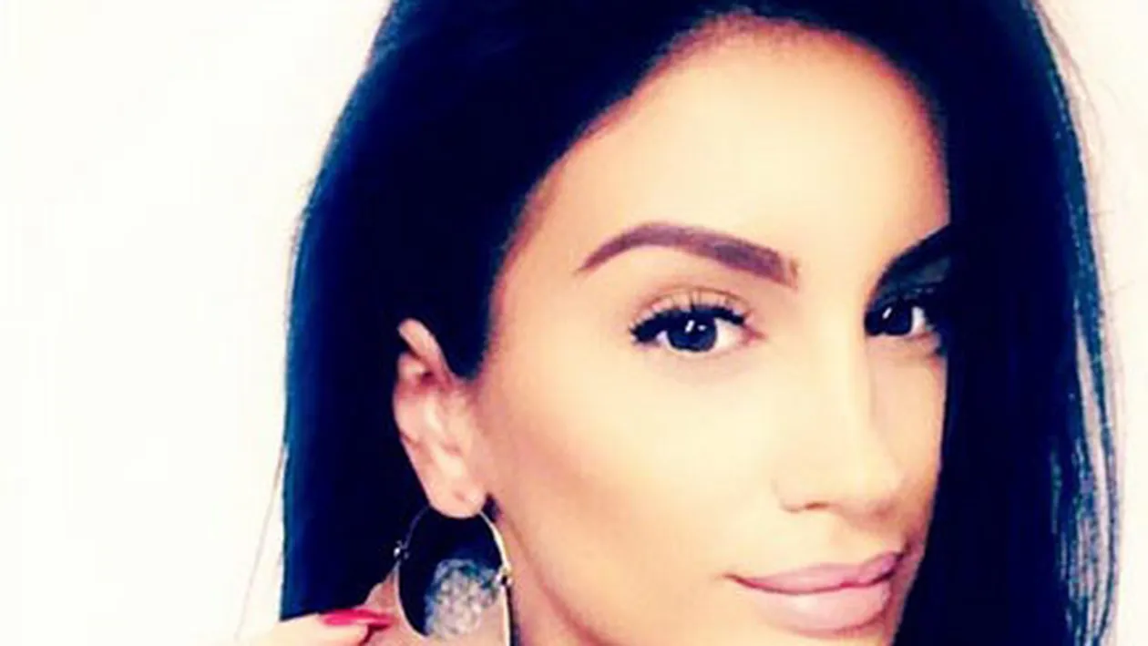 Geanina Ilieş e croită să dea uitării trecutul! După ce a plecat de la TV, acum a renunţat şi la brunet: ”Primul meu blond!”