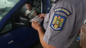 Supriza de proportii! Ce au descoperit politistii de frontiera intr-un autocar care transporta mai multi actori romani