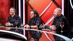 S-a aflat cine câștigă Chefi la Cuțite sezonul 12! El este alesul, a plecat cu banii de la Antena 1