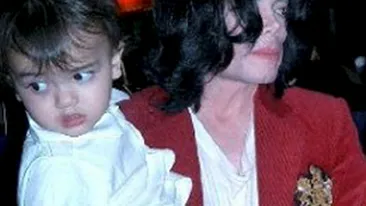 Michael Jackson i-a pus viata in pericol fiului sau cel mic! A cerut sa-l anestezieze total, in conditii improprii