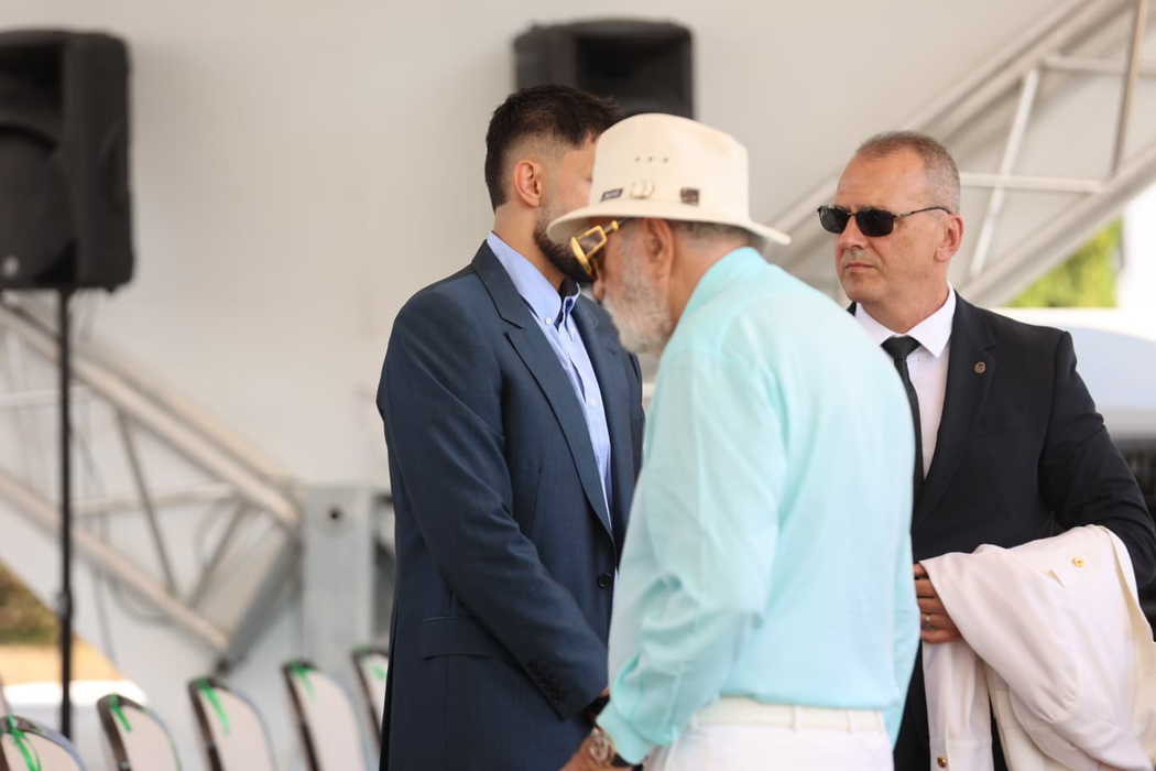 Cum și-au făcut apariția Nadia Comăneci, Ion Țiriac, Gică Hagi și Ilie Năstase în Otopeni. Sala de gimnastică denumită după marea campioană, inaugurată la jubileul primului 10 perfect de la Montreal