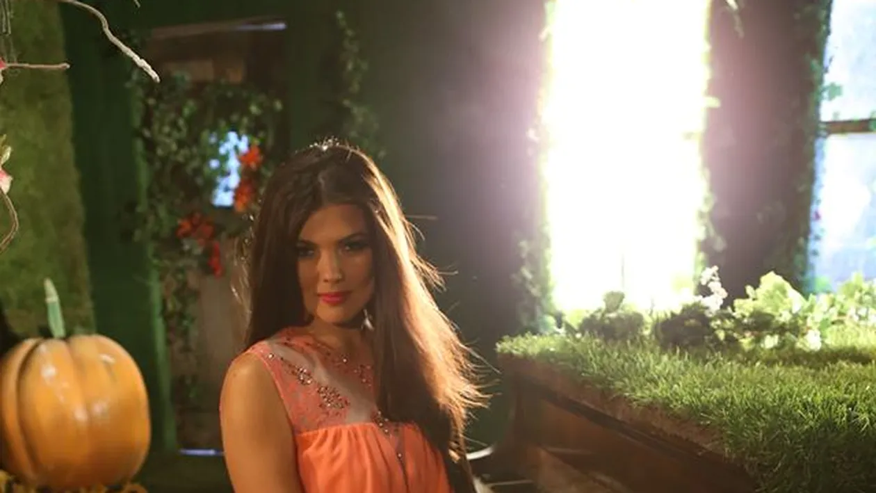 Peste 5 zile pleaca la Copenhaga! Cum si-a pus Paula Seling sanatatea in pericol la filmarile clipului pentru Eurovision