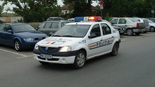 Un şofer beat din Covasna a spulberat un bărbat pe stradă, iar apoi a fugit de la locul accidentului