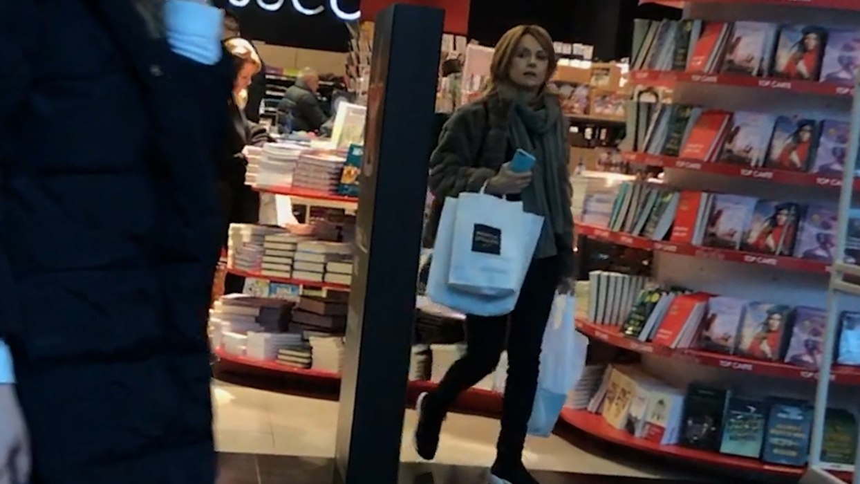 Simona Gherghe, cumpărături în prag de sărbători