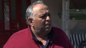 Mărturiile uluitoare ale unui tată, după ce fiica lui s-a dus la muncă în Germania în urmă cu o săptămână: ”A lăsat-o Poliția să plece!”