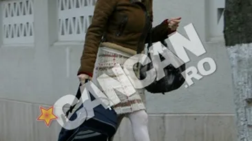 Romanita si Ramona Gabor, impreuna la rubrica „prost imbracate. Vezi cu ce gafe s-au facut „remarcate!