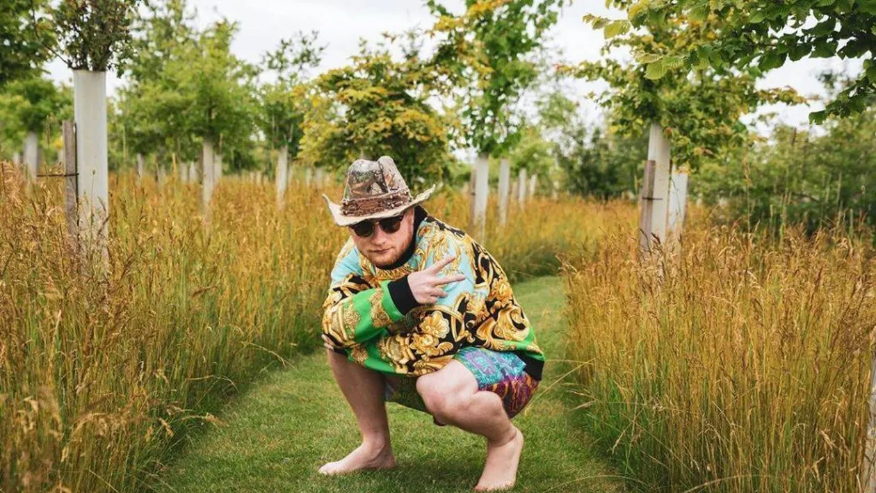 Detalii picante din timpul vizitei lui Ed Sheeran la București! Incredibil ce și-a dorit să mănânce, după concert