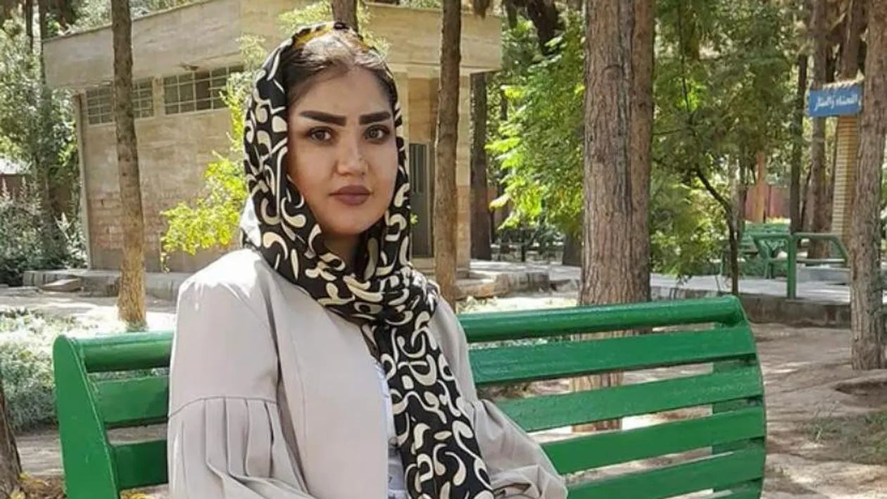 Cât de mult i s-a schimbat viața lui Mahtab într-o singură zi. A devenit, peste noapte, o femeie supusă