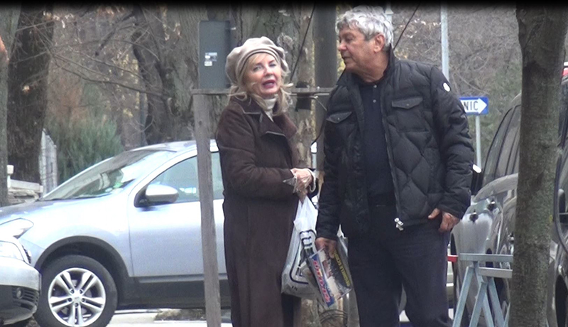 Nelly îl ascultă pe Mircea Lucescu şi pare a-i da dreptate