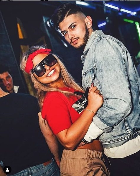 Sexy și voluptoasă, Plușica de la “Puterea dragostei” e decisă să dea lovitura în televiziune! Ce job vrea să obțină