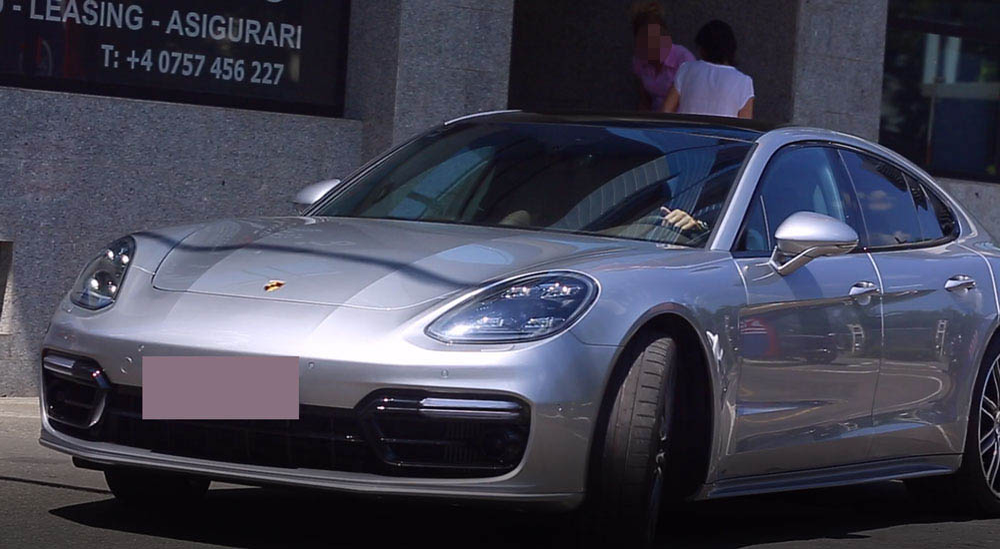 Ginerele lui Traian Băsescu, patronașul Tomată, și-a luat Panamera țiplă de 120.000 €!