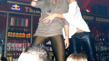 Sylvia a lasat sa se vada mai mult trebuia! Vezi ce surpriza le-a facut cantareata fanilor!