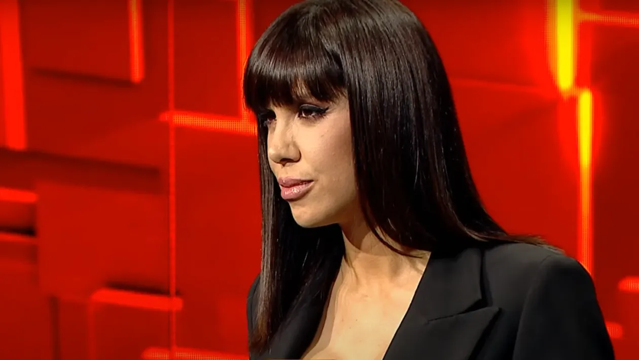 Denise Rifai a răbufnit în mediul online! Ce a pățit vedeta în timpul unui zbor: „Se putea întâmplă orice”