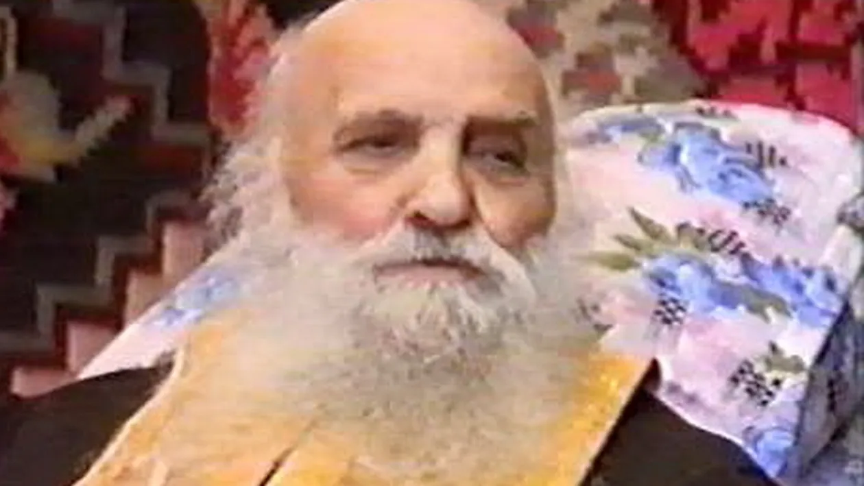 Scenele apocaliptice visate de parintele Ilarion Argatu Am vazut o jumatate de Bucuresti sub daramaturi si jumatate in picioare