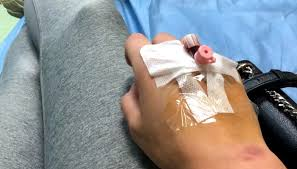 Rafaela a fost agresată de fostul iubit și a ajuns la spital
