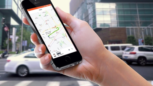 Vești proaste pentru bucureșteni: Primăria Capitalei vrea să interzică UBER și TAXIFY!