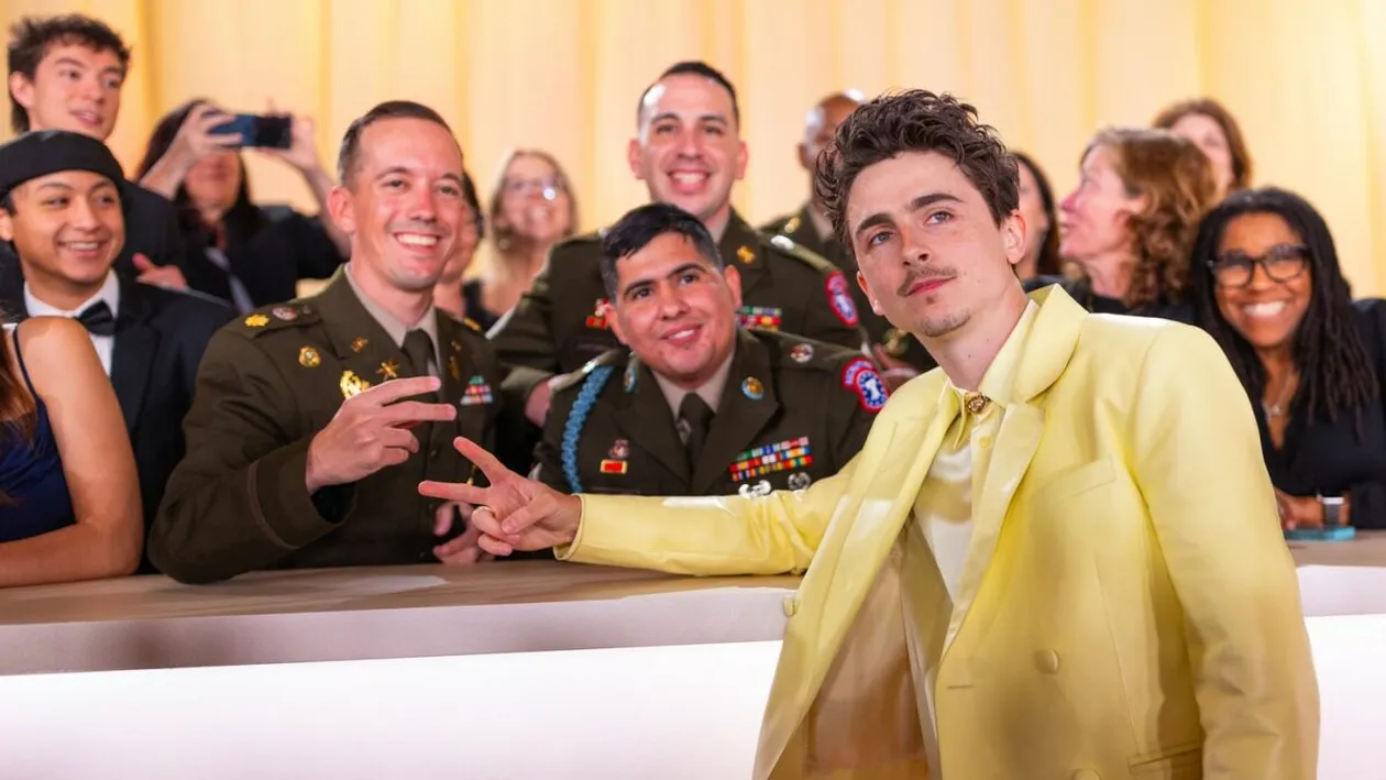 Cele mai neinspirate ținute de la Premiile Oscar 2025. Aparițiile care au lăsat de dorit