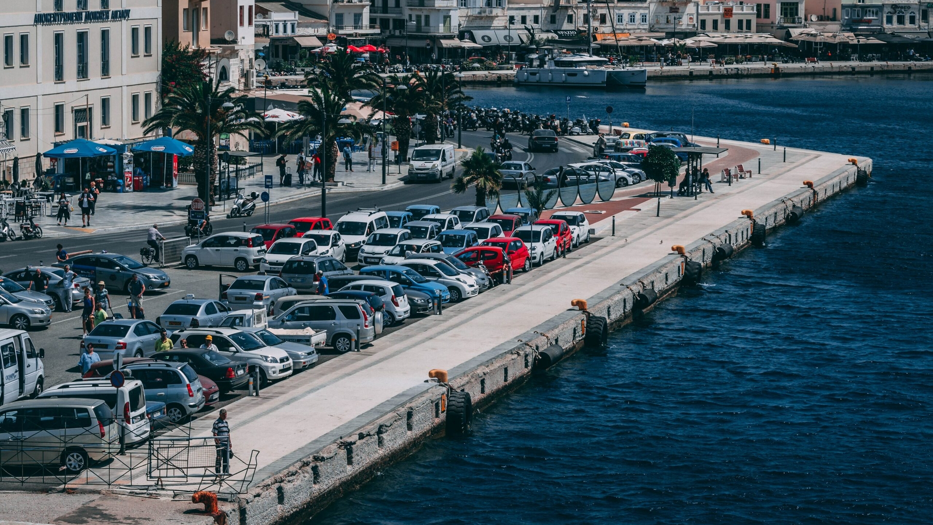 Mergeţi cu maşina în Grecia? Mare atenţie, şoferi! Puteţi rămâne instant fără permisul de conducere