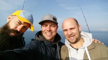 Umoristul Dan Badea, impresionat de militari. Merge la rusi, cu armata romana!