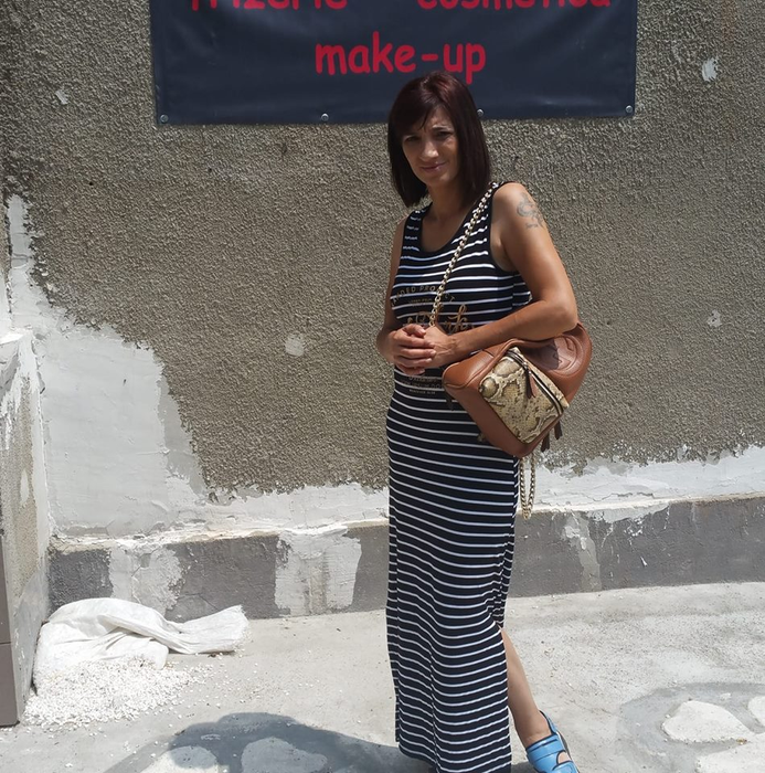 “Vrăjitoarea” de la “Frumusețe pe muchie de cuțit” a rămas din nou fără dinți? Cum a fost fotografiată Nadia Danciulescu în costum de baie, în urmă cu doar câteva zile